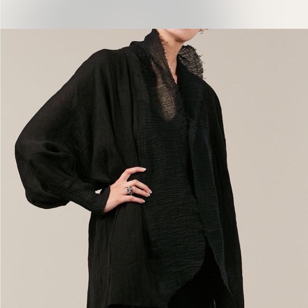 Nuit Clothing Atelier Kimono